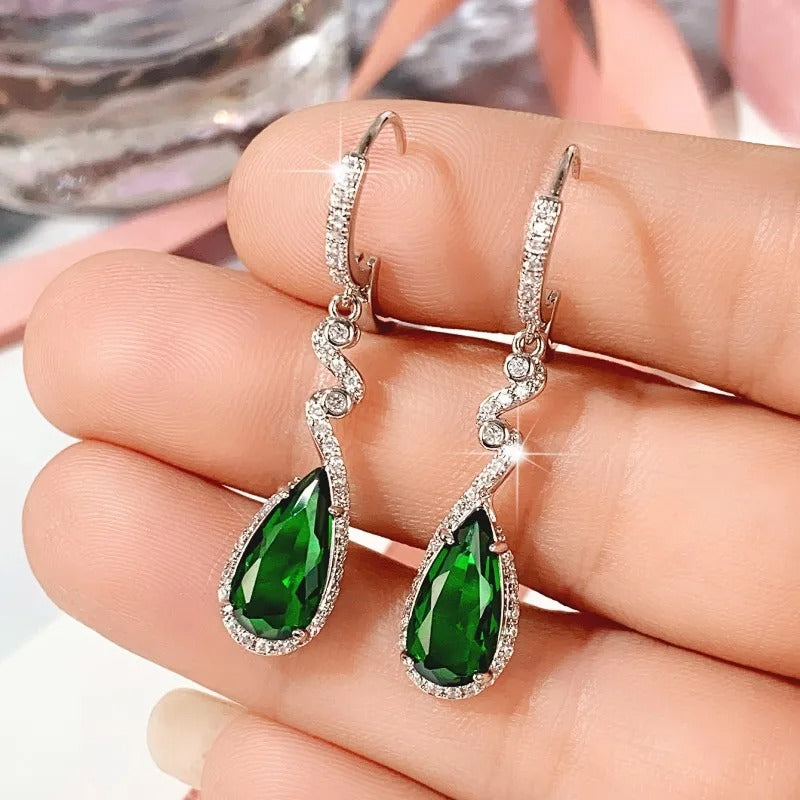 Huitan Luxury Pear Green Cubic Zirconia Earrings for Women Temperament Hanging Earrings Engagement Wedding Party Fashion Jewelry