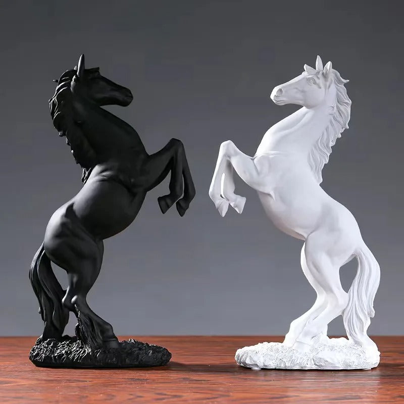 European Style Home Resin Victory Horse Statue, Living Room ，Cabinet,Office Desktop Decoration Animal Figurines